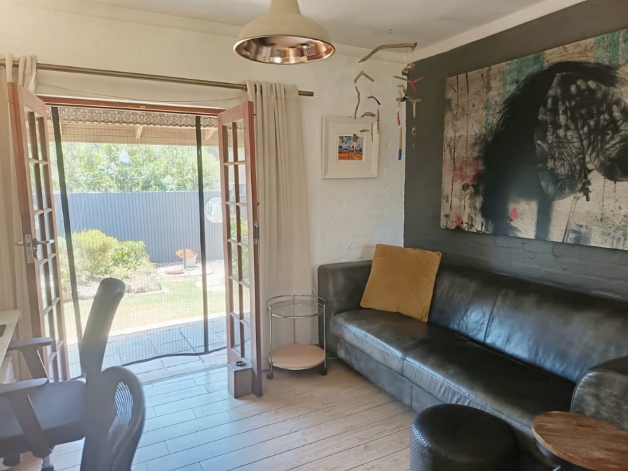 2 Bedroom Property for Sale in Kleinkrantz Western Cape